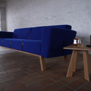 Brad retro design sofa - VanDen Collection